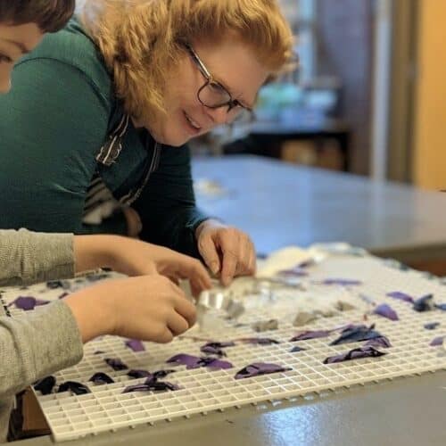 1_PRwaa_Peggy_weaving