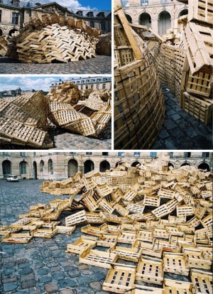 Tadashi Kawamata's installation "Ganadamaison."